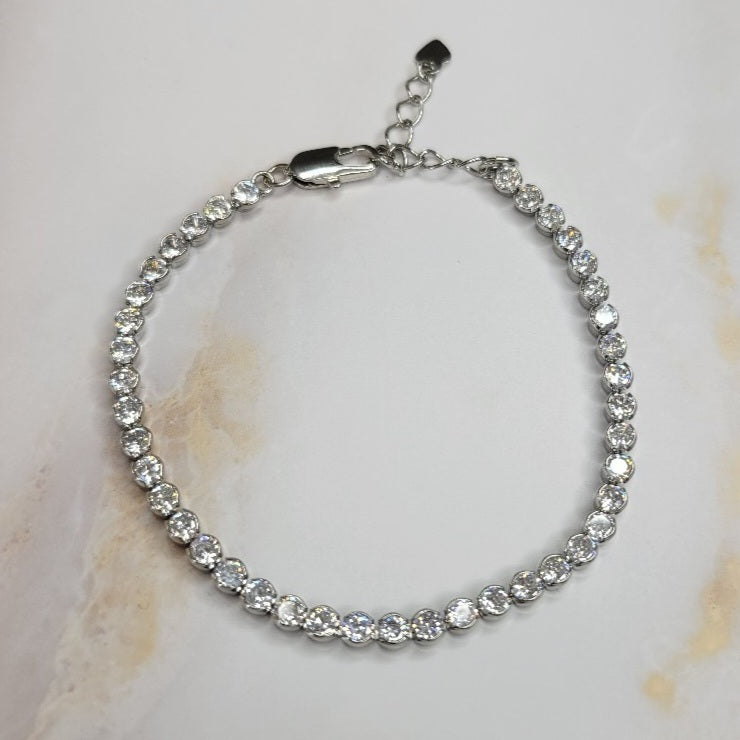 White Rhodium Plated Tennis Bezel Zirconia Bracelet