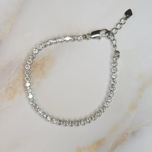 White Rhodium Plated Tennis Bezel Zirconia Bracelet