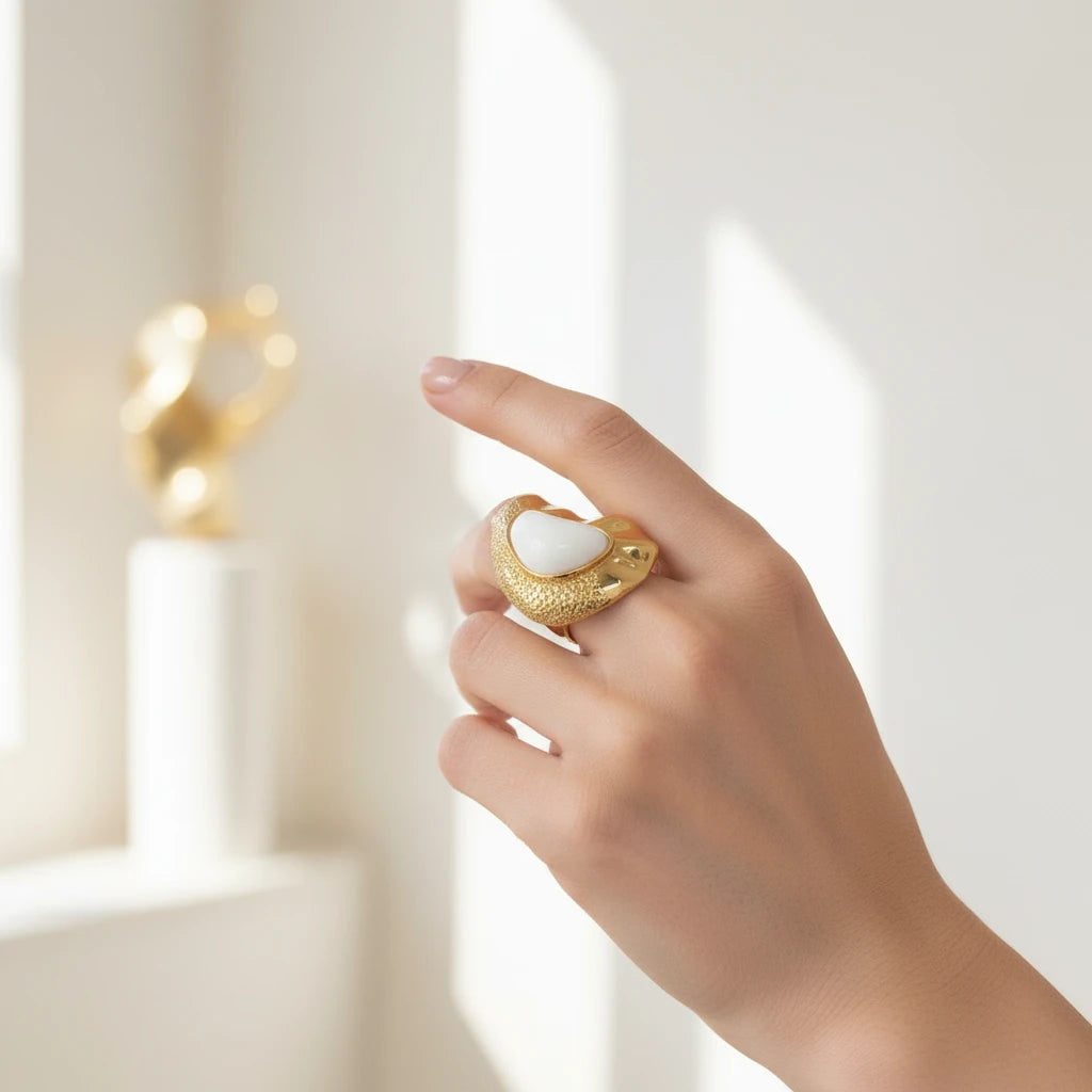 White Oasis Ring - 18K Gold Plated