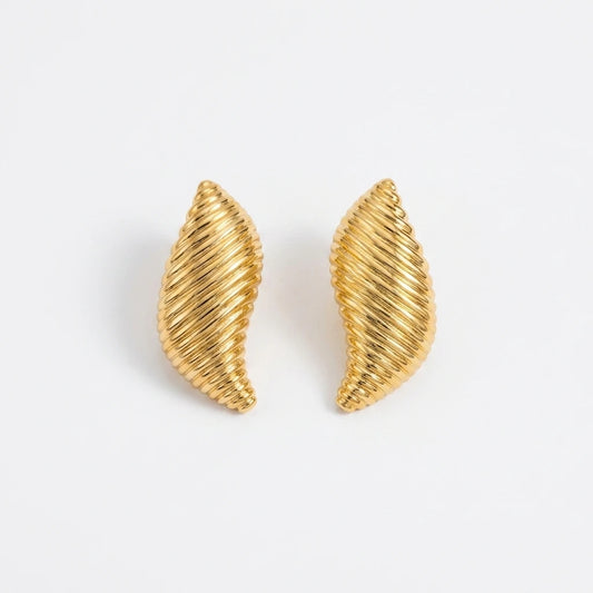 Ridge Croissant Earrings - 18K Gold Plated