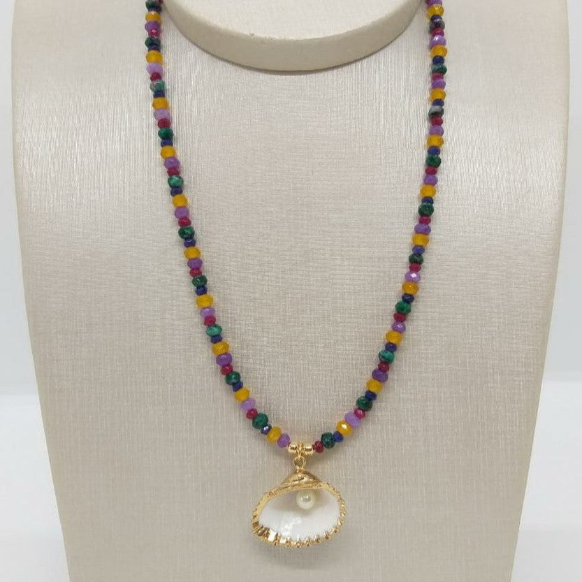 18K Gold Plated Whelk Yellow Jade Shell Pendant Necklace