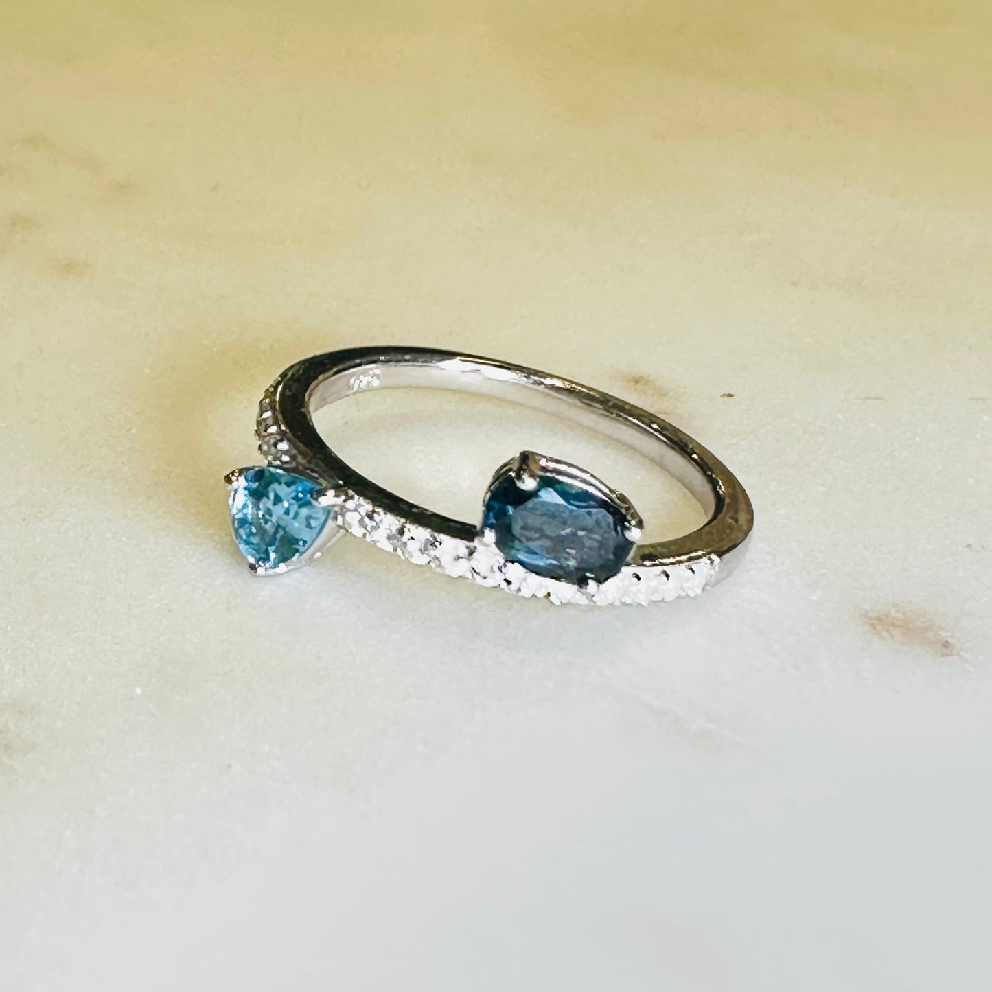 London Topaz, Swiss Topaz, White Topaz Studded on Rhodium-finished 925 Sterling Silver Ring
