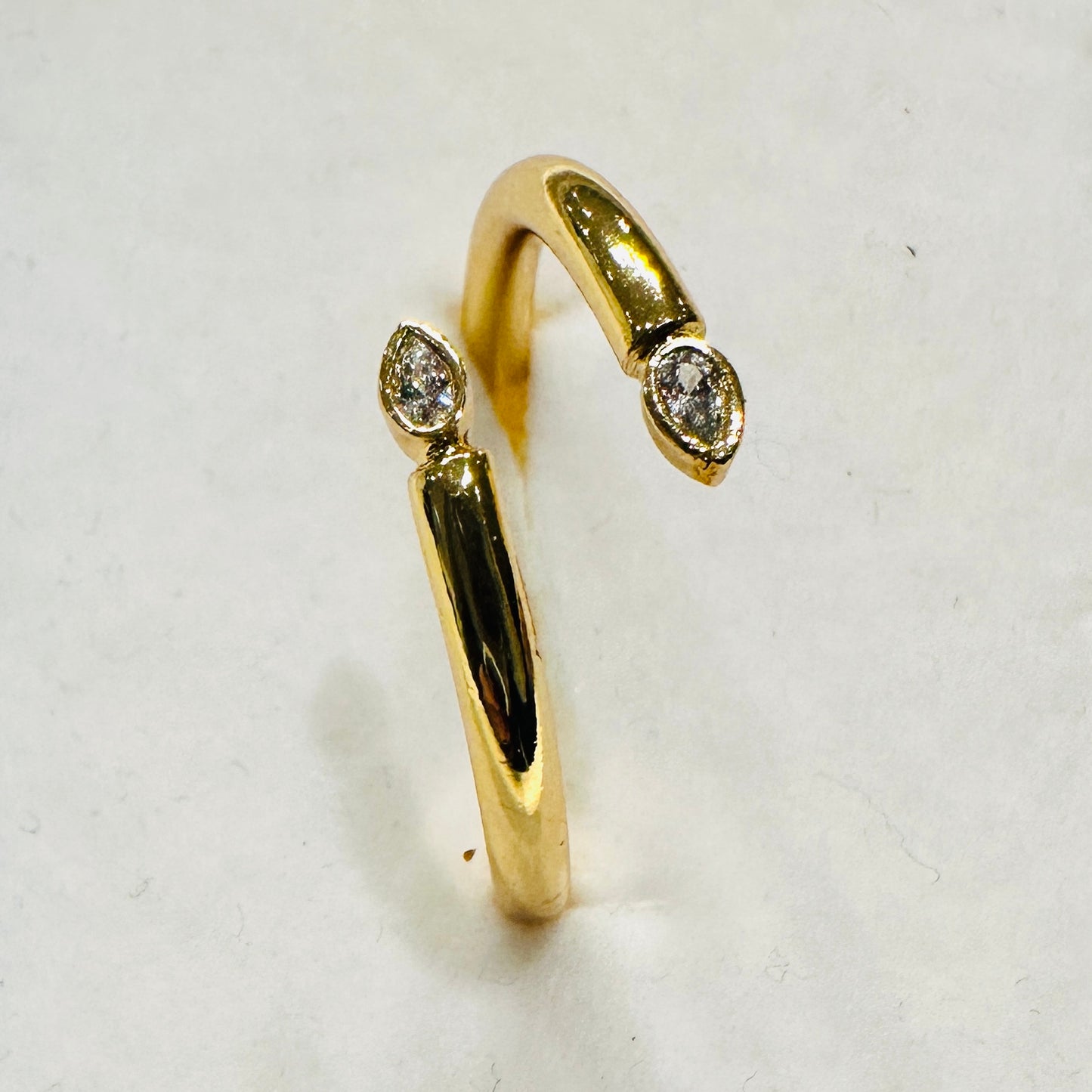 Spiral Open Ring with Teardrop Zirconia - 18K Gold Plated