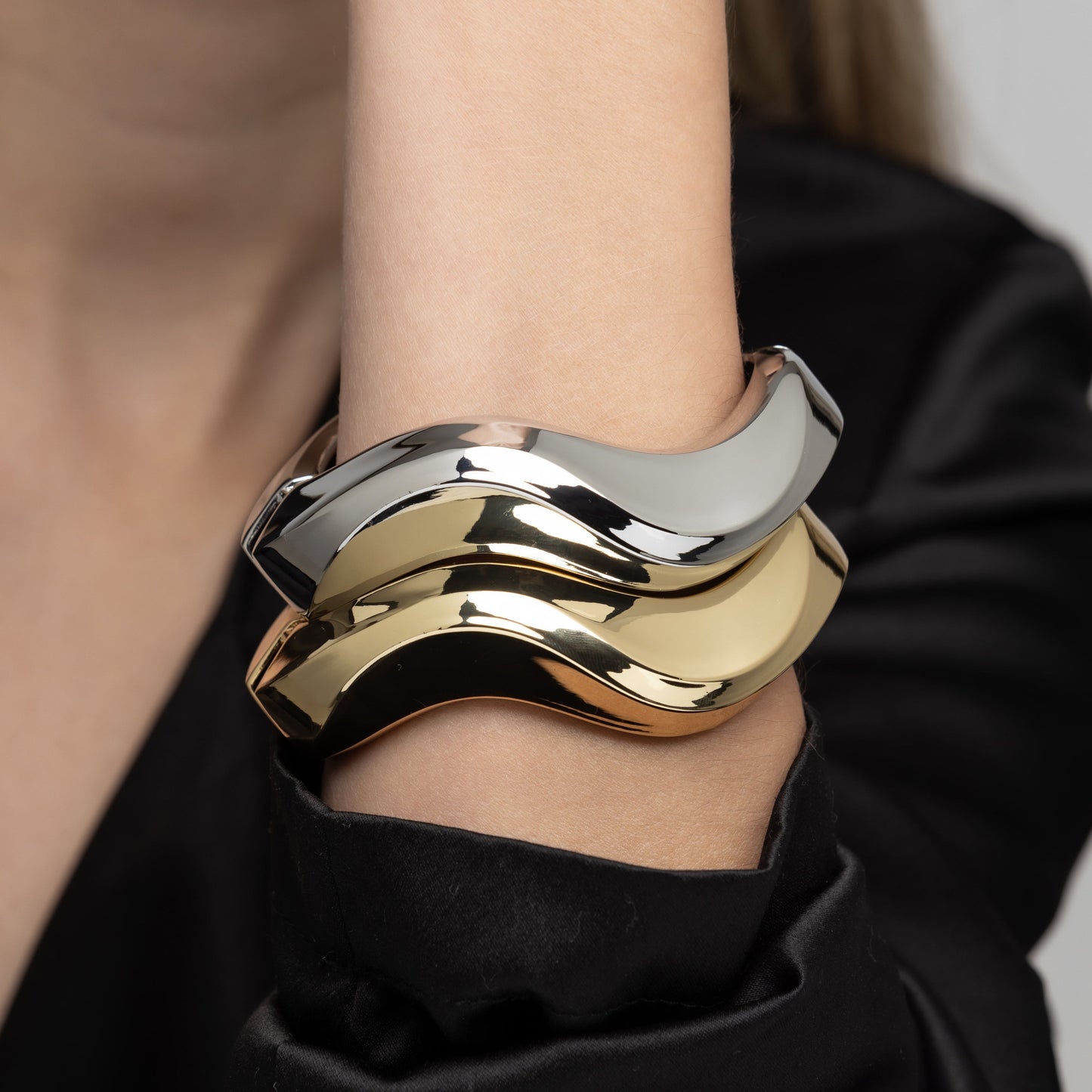 White Rhodium Plated Wave Cuff Bracelet