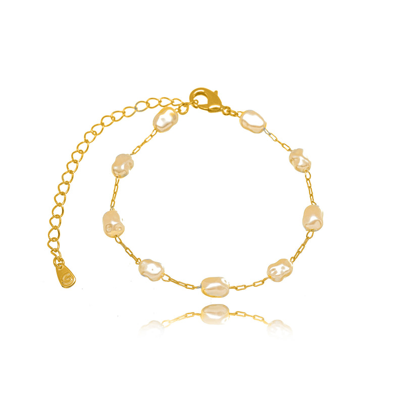 18K Gold Plated Delicate Pearls Bracelet