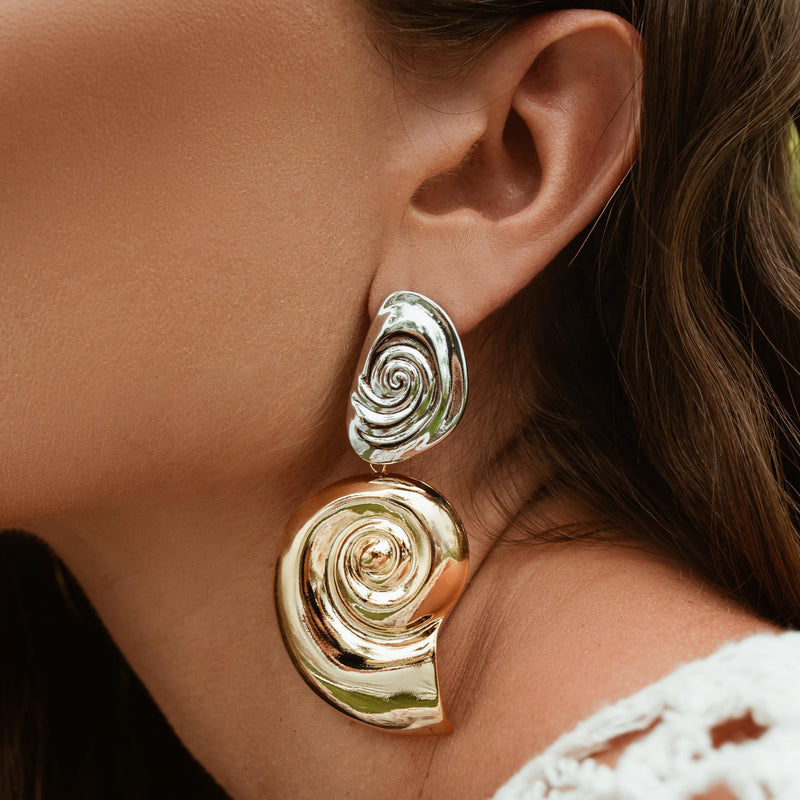 White Rhodium & 18K Gold Plated Maxi Snail Shell Earrings