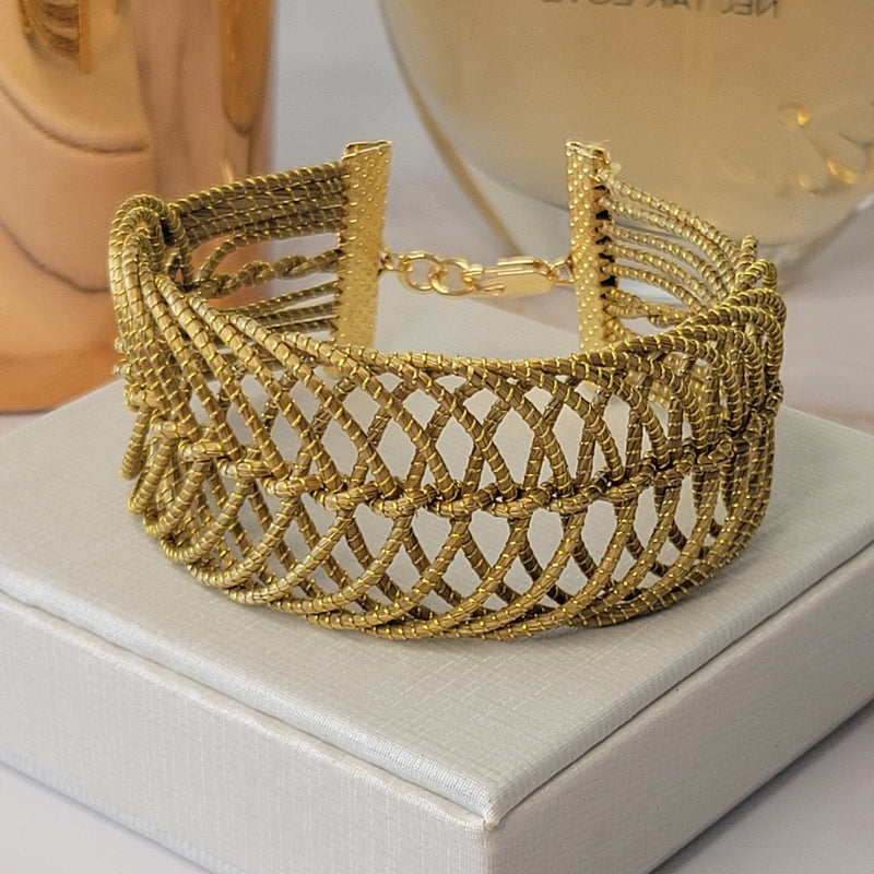 Thick Golden Grass Open Bracelet