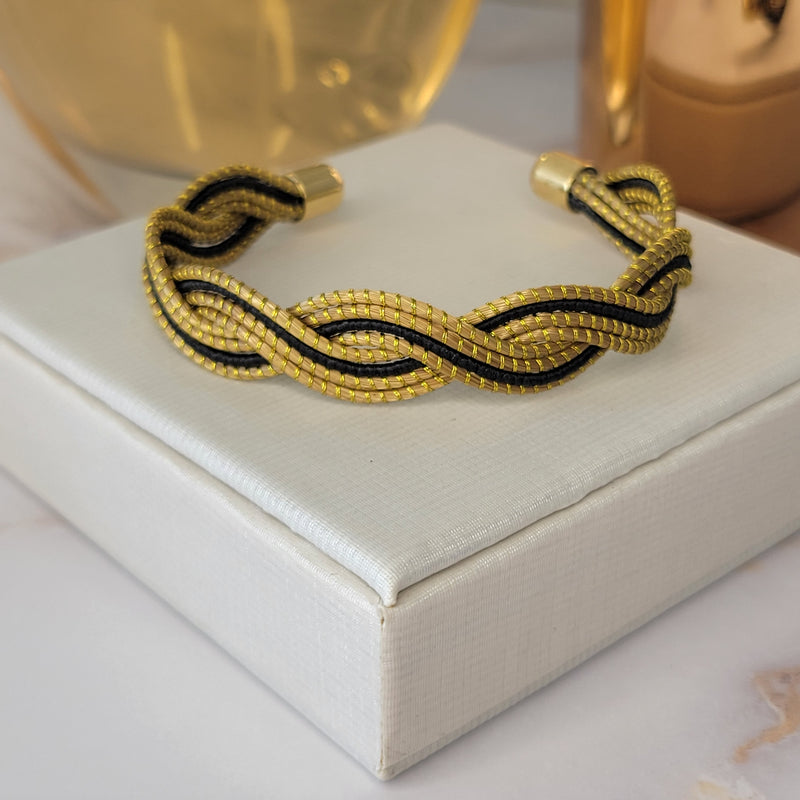 Thick Golden Grass Black Bracelet