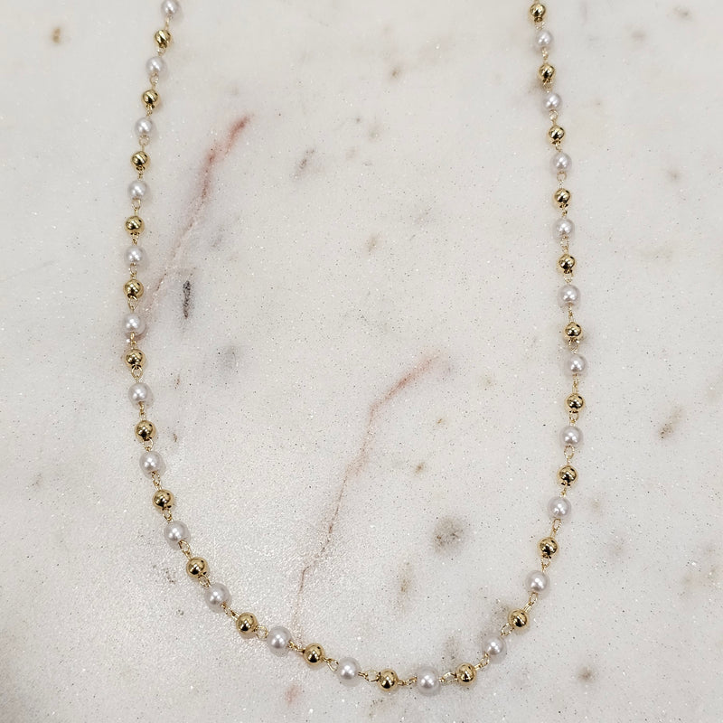 18K Gold Plated Delicate Mini Pearls Necklace