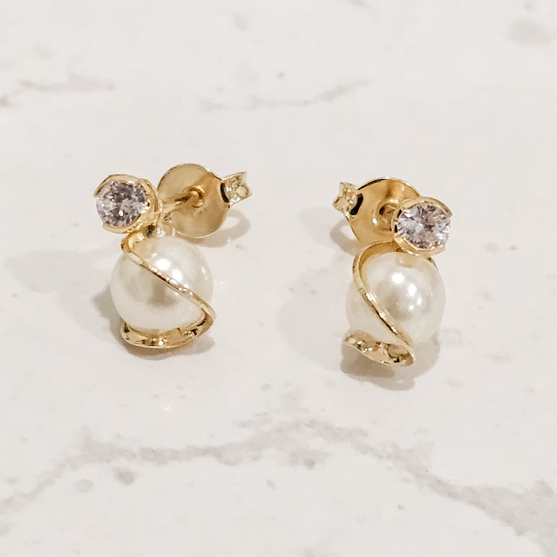 18K Gold Plated Pearl Zirconia Stud Earrings