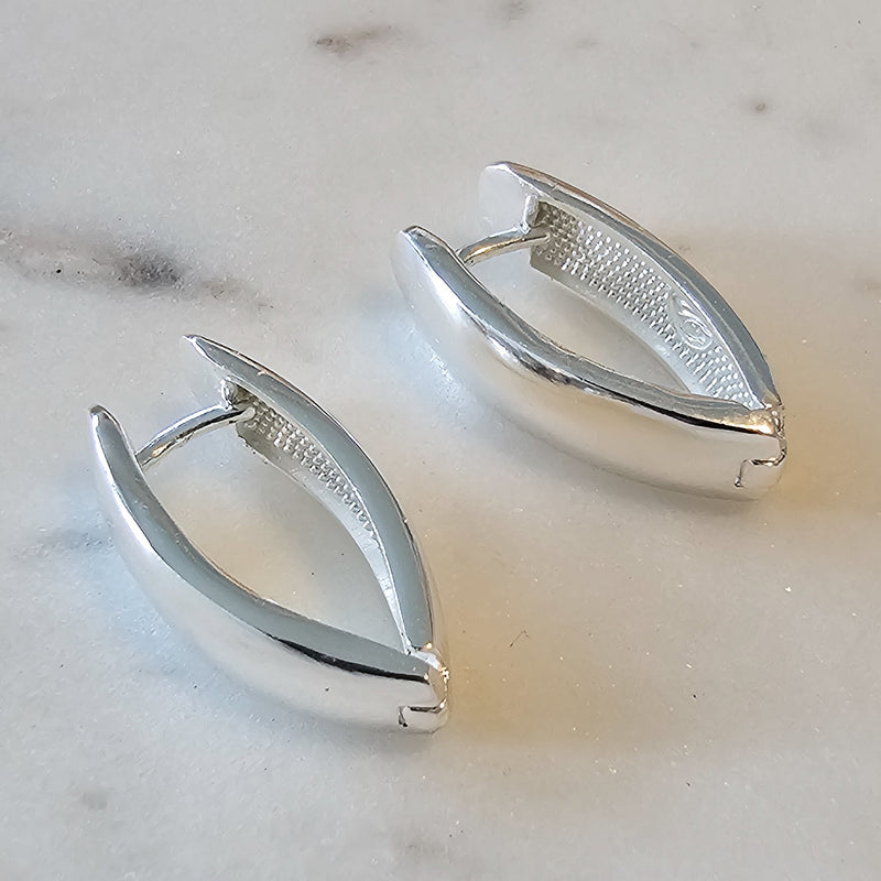 Silver Plated Small Oval Click Earrings