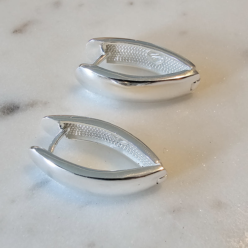 Silver Plated Small Oval Click Earrings