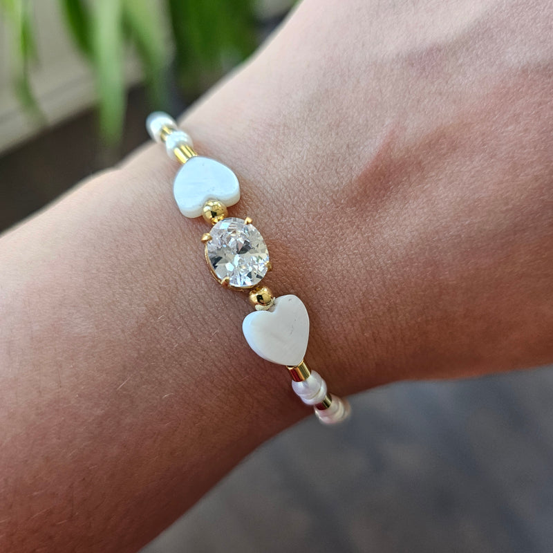 18K Gold Plated Adjustable Heart shape Mother Pearl Round Zirconia Bracelet