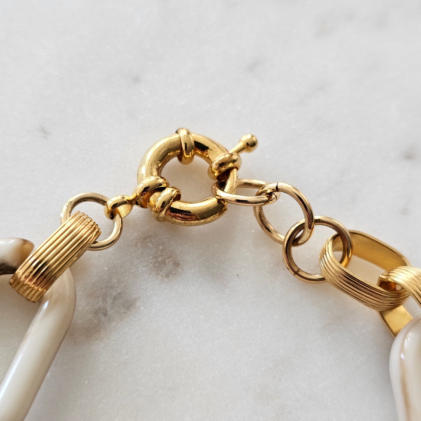 18K Gold Plated Cream Link Resin Bracelet