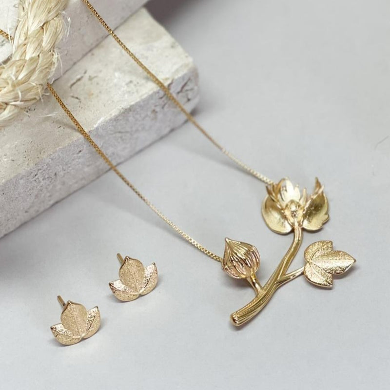 18K Gold Plated Flower Necklace