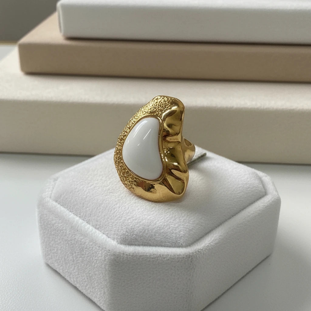 White Oasis Ring - 18K Gold Plated