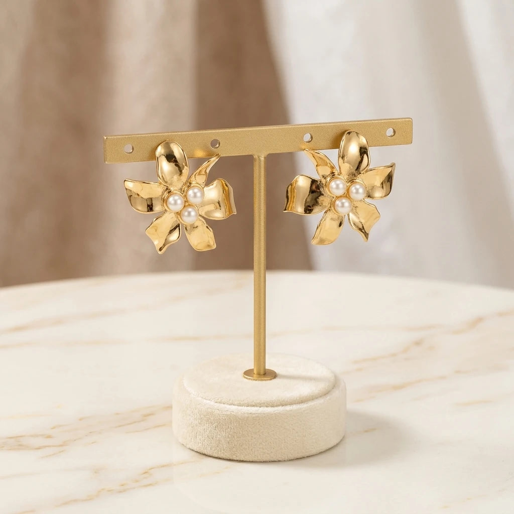 Flower with Pearls Earrings -18K Gold Plated