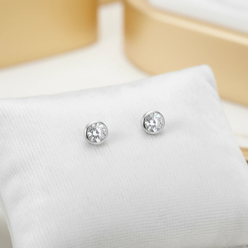 Solitaire Cubic Zirconia Stud Earrings - 925 Silver