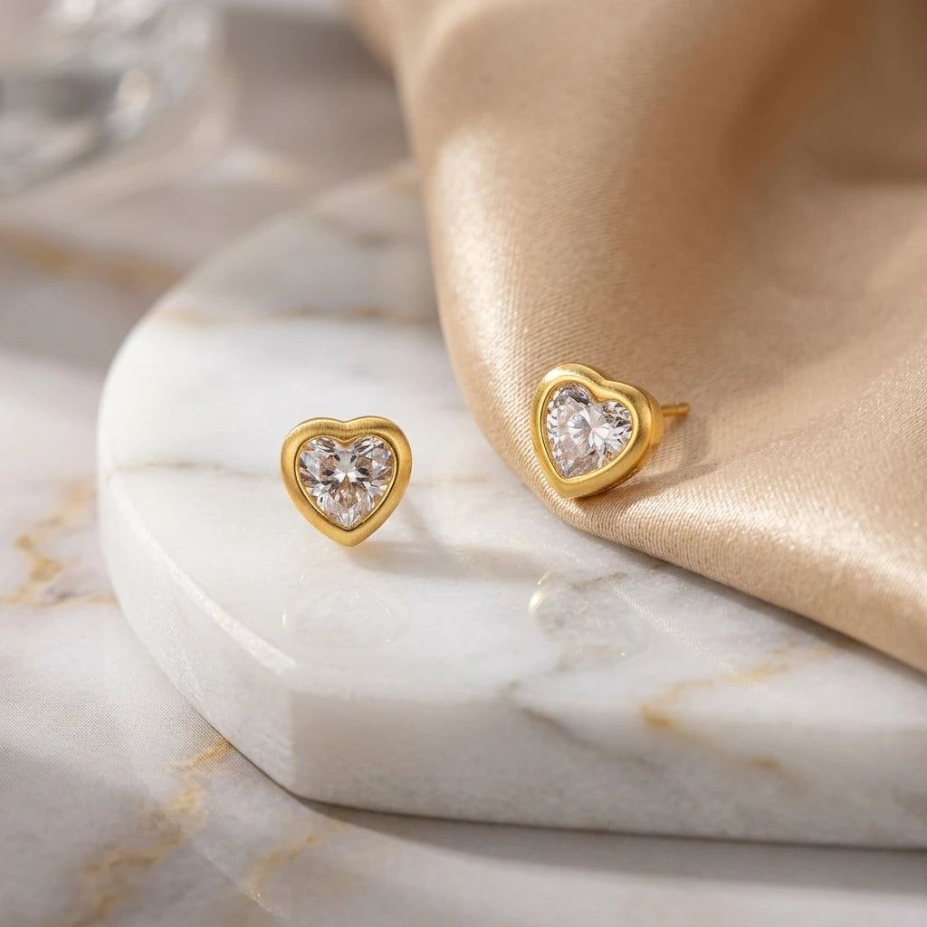 Delicate Heart Zirconia Stud Earrings - 18K Gold Plated