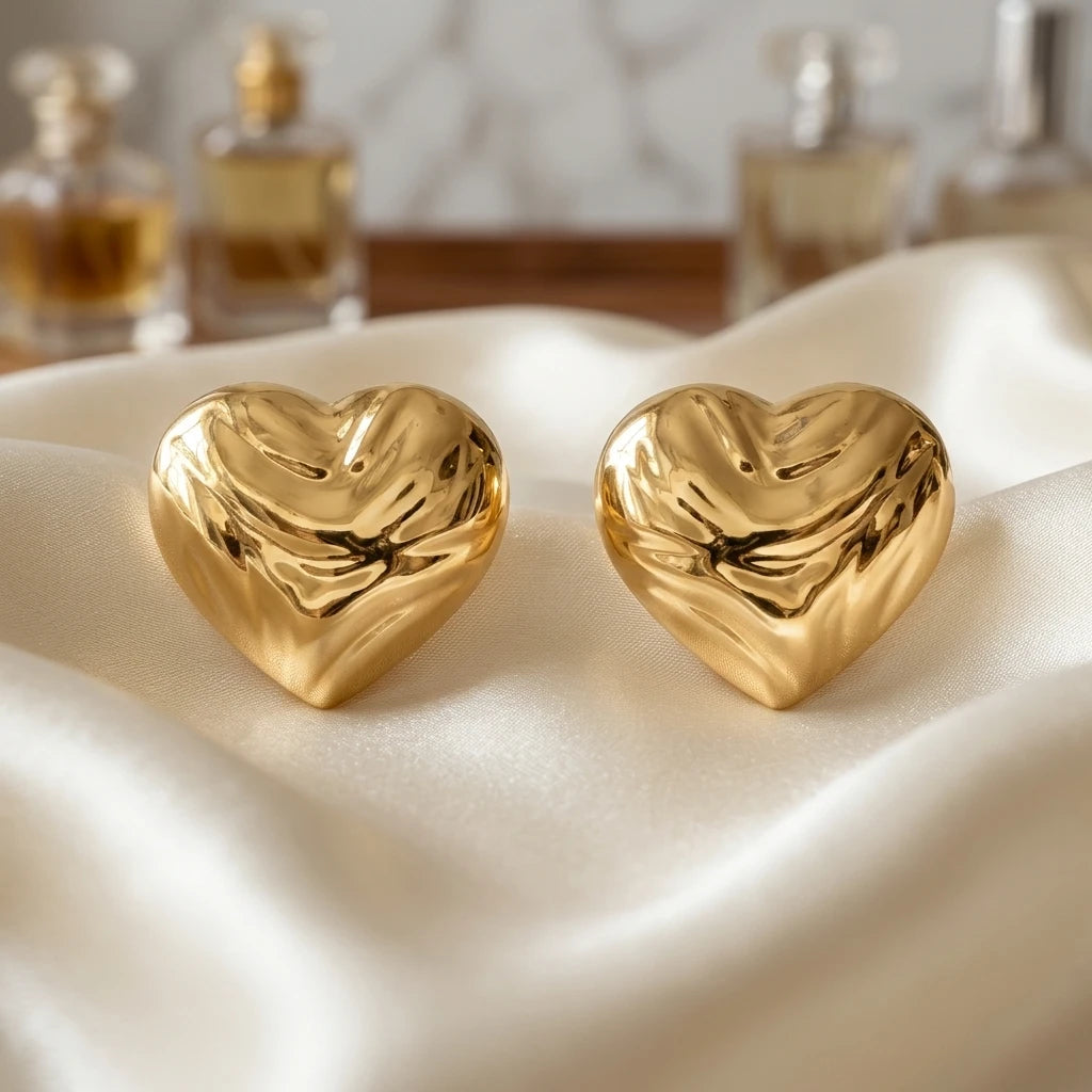 Maxi Organic Texture Heart Shape Stud Earrings - 18K Gold Plated