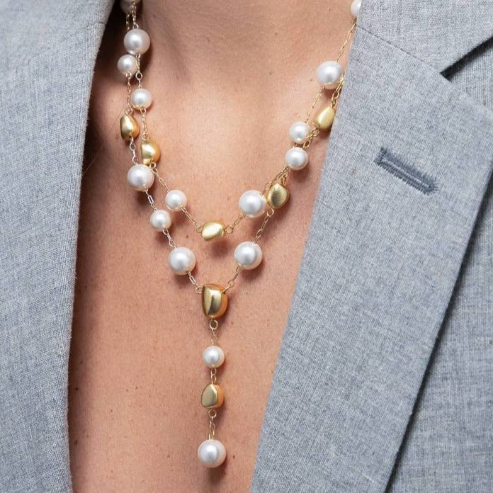 18K Gold Plated Brushed Details and Pearls Set