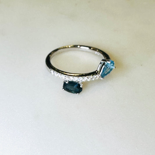 London Topaz, Swiss Topaz, White Topaz Studded on Rhodium-finished 925 Sterling Silver Ring