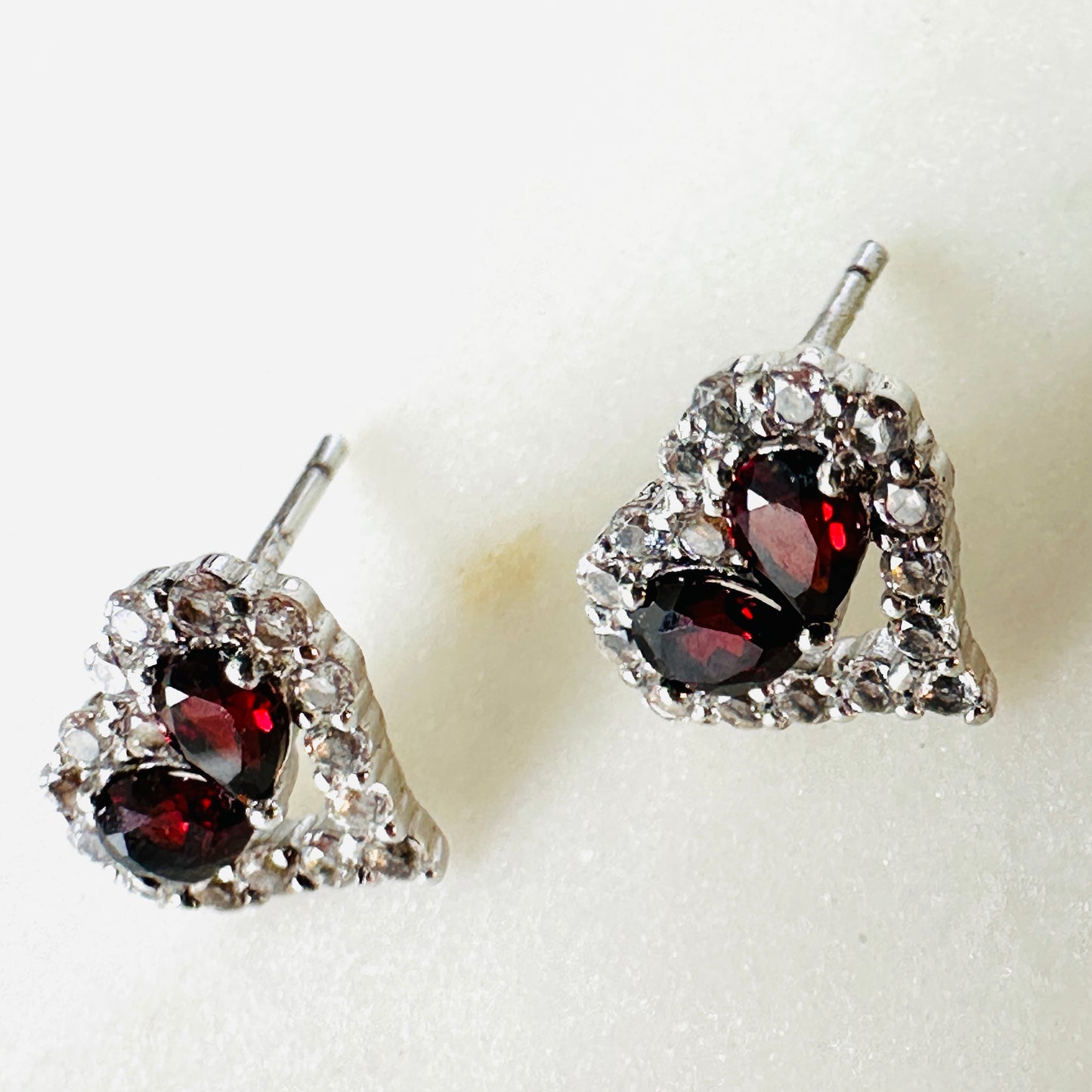 Garnet and White Topaz Heart on Rhodium-finished 925 Sterling Silver Earring