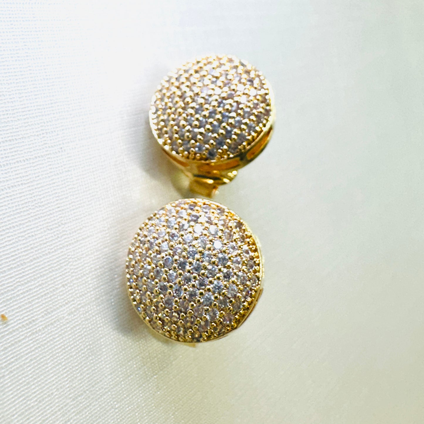 Studded Round Clip-on 18K Gold Plated Earrings