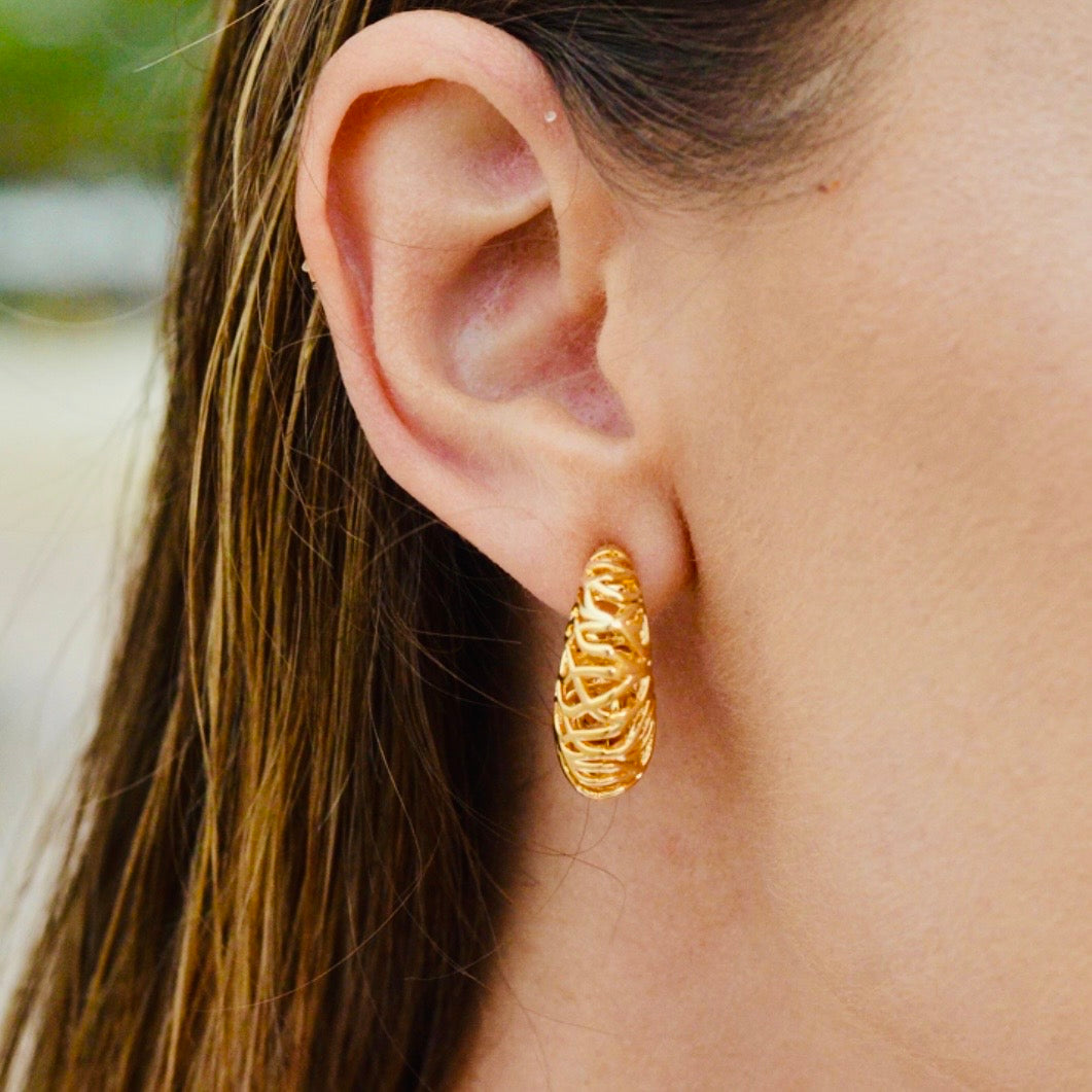 Weave Bold Hoop Earrings - 18K Gold Plated