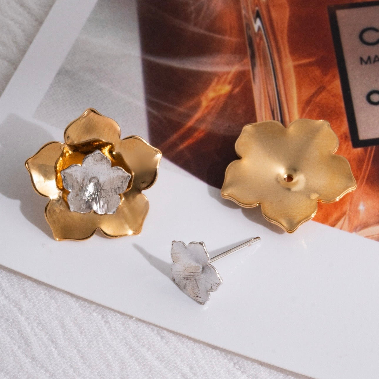 Double-Layered Flower Studs Earrings - Bi Color 18K Gold and White Rhodium Plated