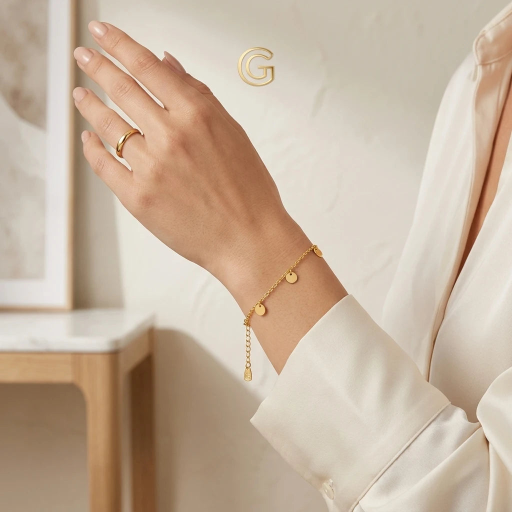 Delicate Mini Circle Bracelet - 18K Gold Plated