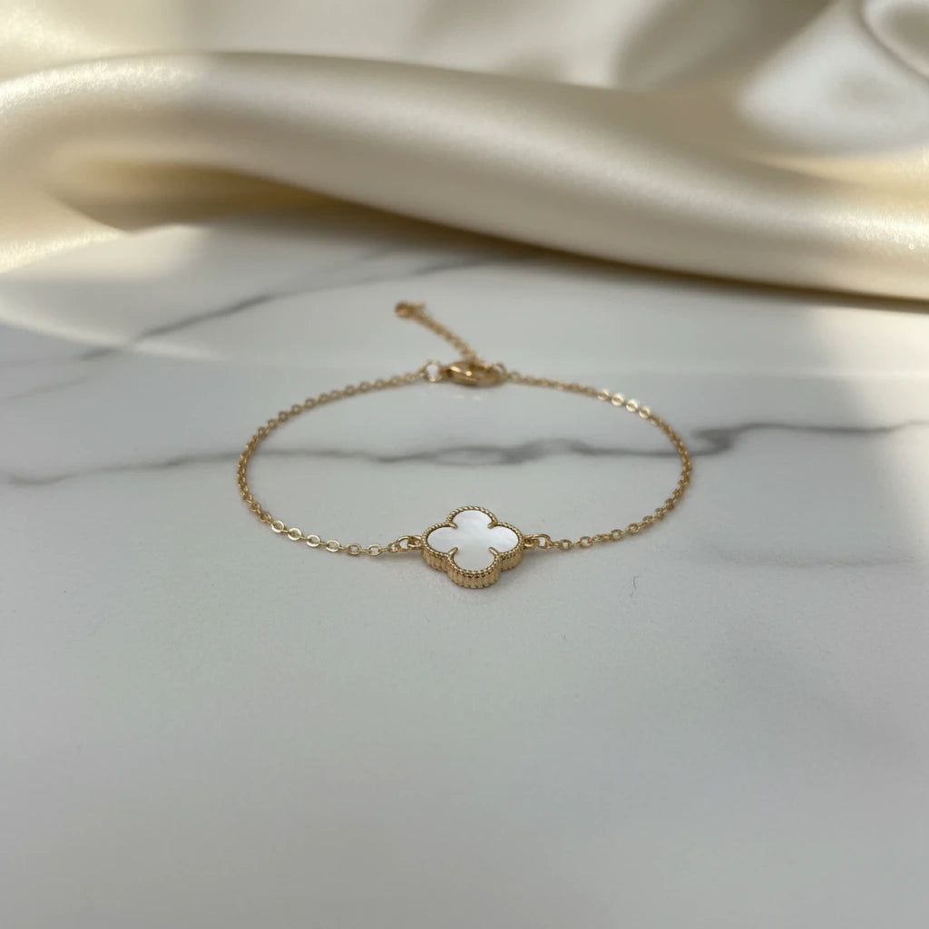 White Lucky Clover Bracelet -18K Gold Plated