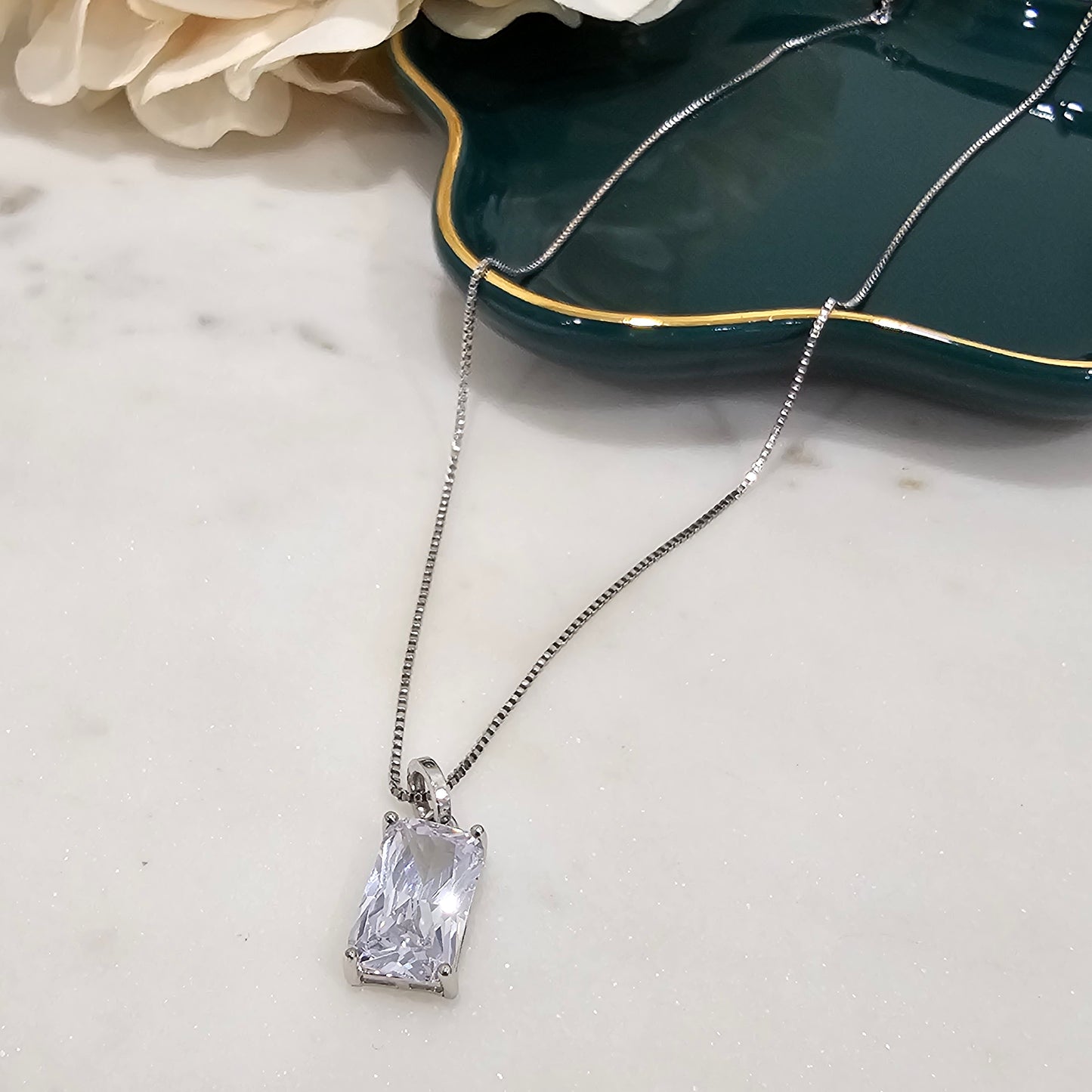 White Rhodium Plated Box Chain Crystal Pendant Necklace